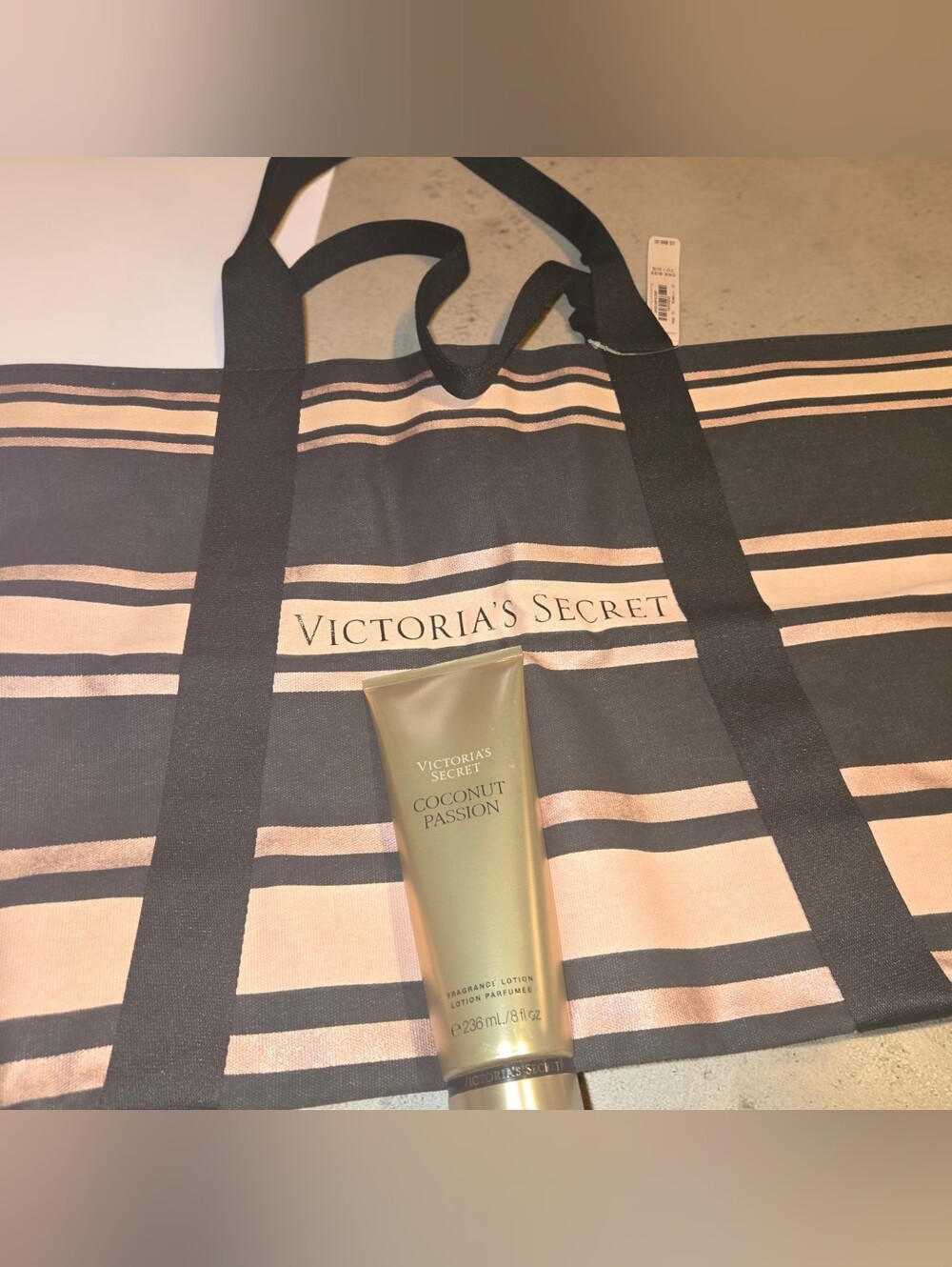 Victoria's Secret Oversized Weekender Bundle